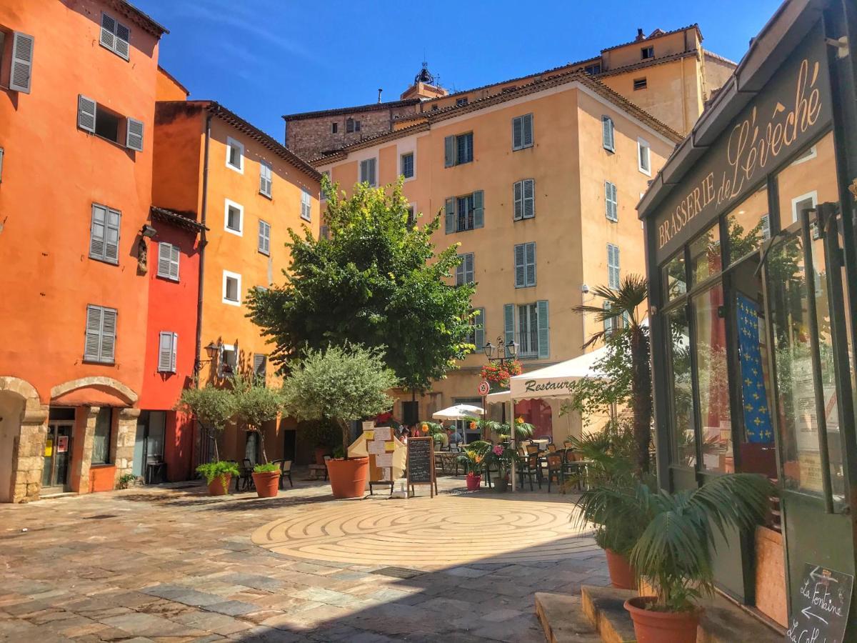 Apartament L'Atelier De L'Amiral - Parking - Centre Historique Grasse Zewnętrze zdjęcie